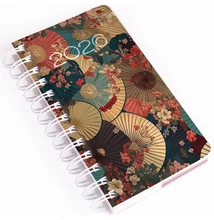 Zsebnaptár álló spirálozott SP5 napi fehér lapokkal ernyők Realsystem 2026.